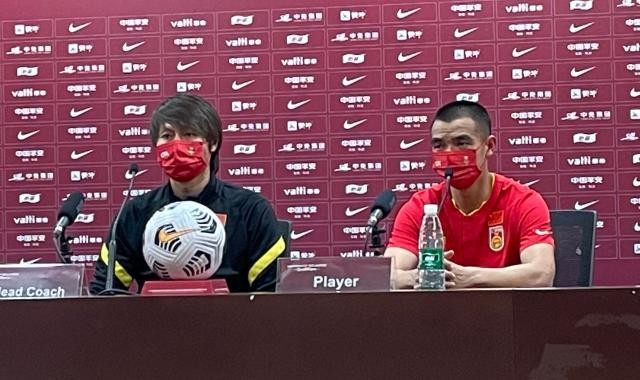 九游体育官网入口-李铁：对球员表现满意 用最好的状态对阵叙利亚队